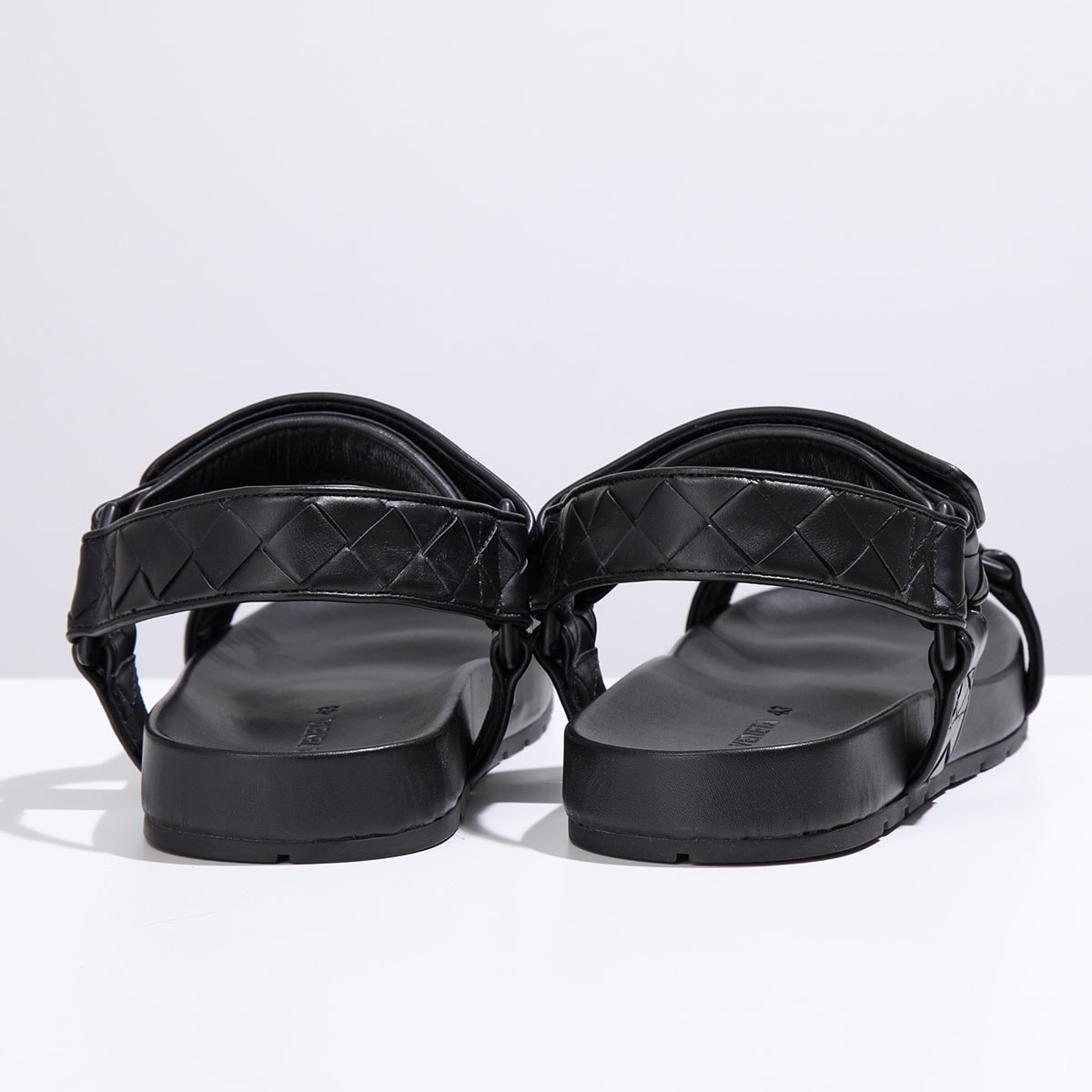 BOTTEGA VENETA ボッテガヴェネタ サンダル TRIP トリップ 775305 V3HB0 メンズ イントレチャート レザー スリングバッグ シュー