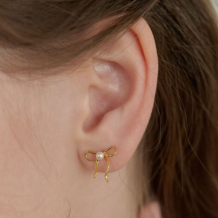 [Silver 925] Coco Pearl Ribbon Earrings 2色 おしゃれ ピアス 韓国ファッション