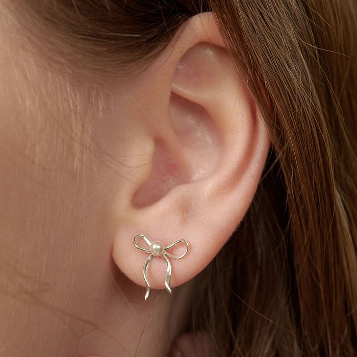 [Silver 925] Coco Pearl Ribbon Earrings 2色 おしゃれ ピアス 韓国ファッション