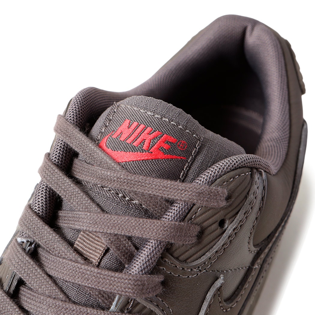 NIKE ナイキ エアマックス 90 スニーカー AIR MAX 90 ESS+ CAVE STONE/ADOBE ( ブラウン 茶色 メンズ IH2063-201 ) NIKE ナイキ エアマックス 90 スニーカー AIR MAX 90 ESS+ CAVE STONE/ADOBE ( ブラウン 茶色 メンズ IH2063-201 )