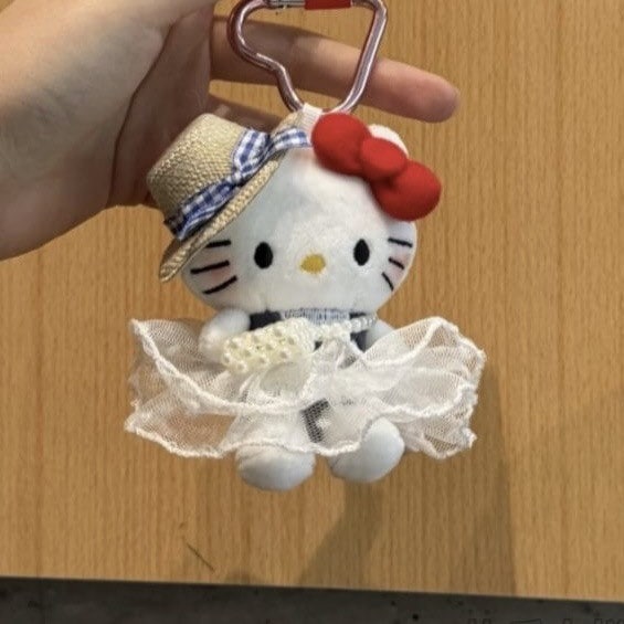 金沢限定　ハローキティ ぬいぐるみキーホルダー 楽天市場】ハローキティ ファンタジーマスコットキーホルダー