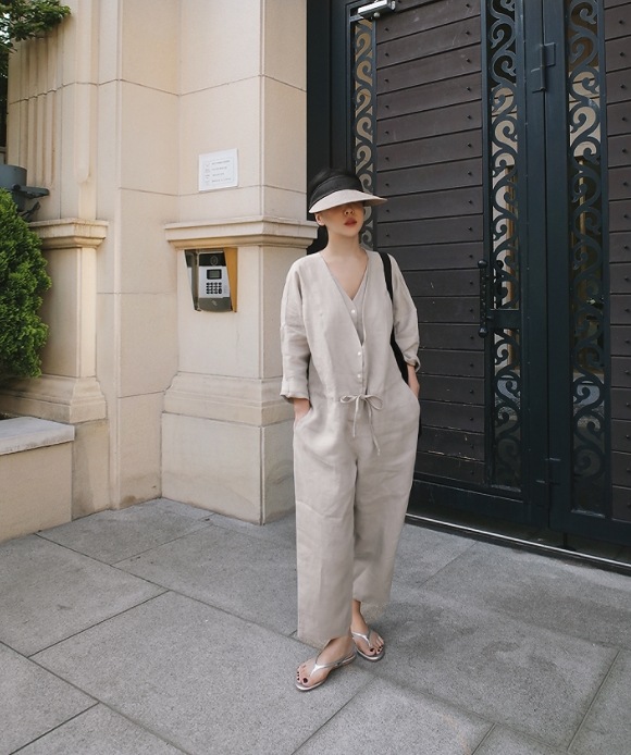 パンツ オールインワン レディース 長袖 前開き サロペット 黒 グレー ゆったり ジャンプスーツ ロング 楽ちん ワイド ポケット ナチュラル シンプル 体型カバー お洒落 クール S M L XL