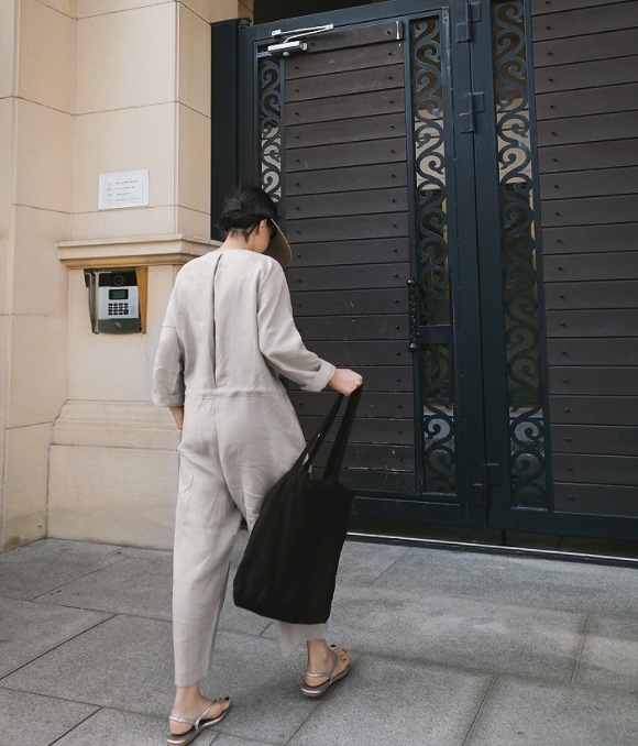 パンツ オールインワン レディース 長袖 前開き サロペット 黒 グレー ゆったり ジャンプスーツ ロング 楽ちん ワイド ポケット ナチュラル シンプル 体型カバー お洒落 クール S M L XL