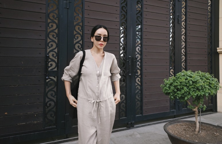 パンツ オールインワン レディース 長袖 前開き サロペット 黒 グレー ゆったり ジャンプスーツ ロング 楽ちん ワイド ポケット ナチュラル シンプル 体型カバー お洒落 クール S M L XL