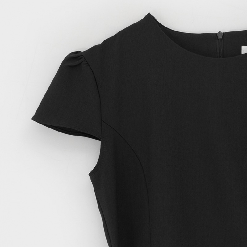 ブラックアップ ベンソ フレア リボン ミニワンピース