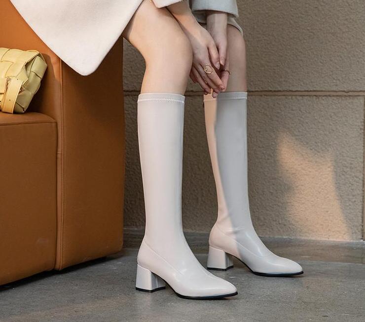 レディースブーツ　ロングブーツ　ジョッキーブーツ エンジニアブーツ　　裏起毛　暖かい　大きいサイズ　小さいサイズ　22cm～26.5cm　長靴　合皮　ロング丈　秋冬　太ヒール　5.5センチ 　ミドルヒ