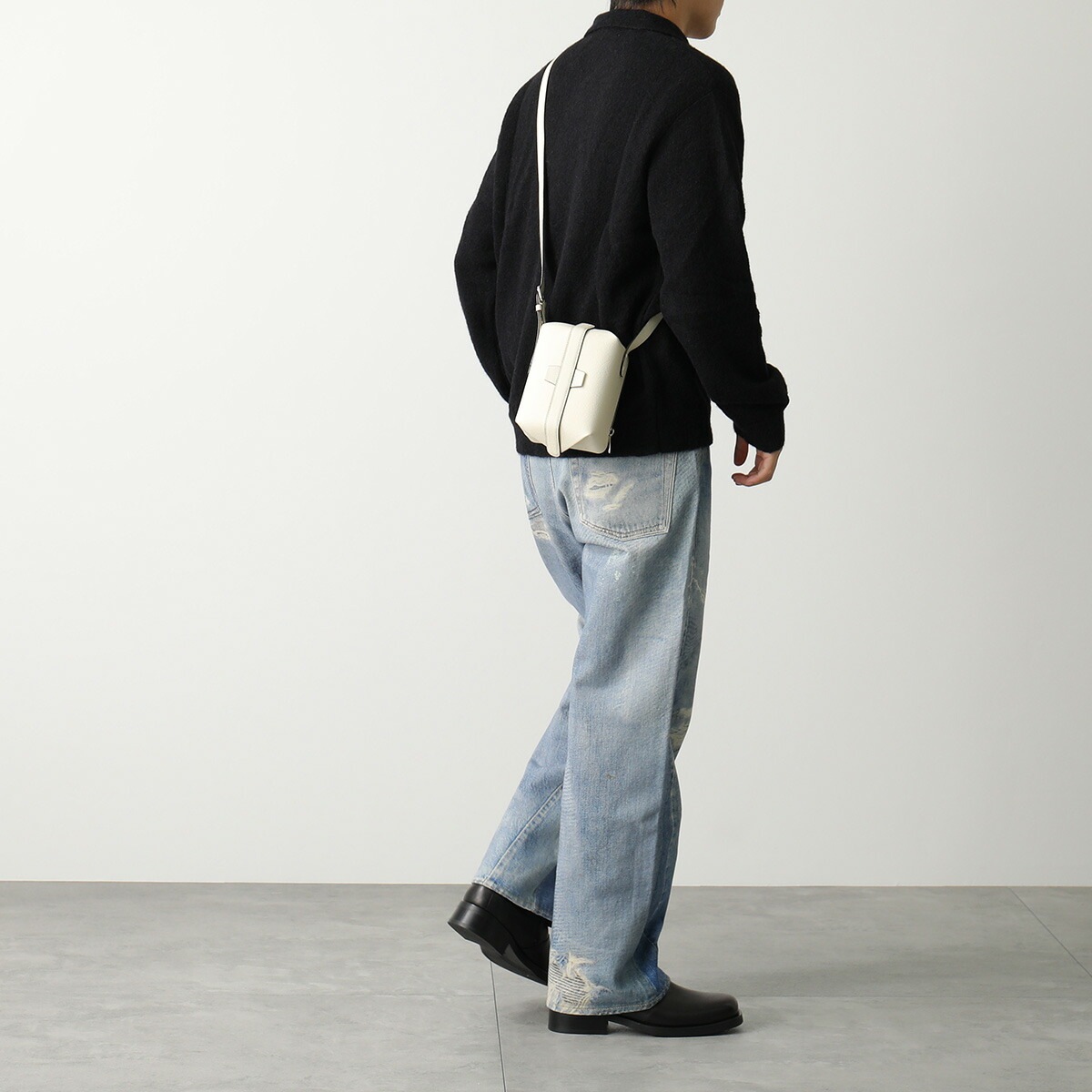 Valextra ヴァレクストラ ショルダーバッグ TRIC TRAC トリックトラック V5L24 028000W WBSR0024028LRL99 メンズ レザー 鞄 カラー2色