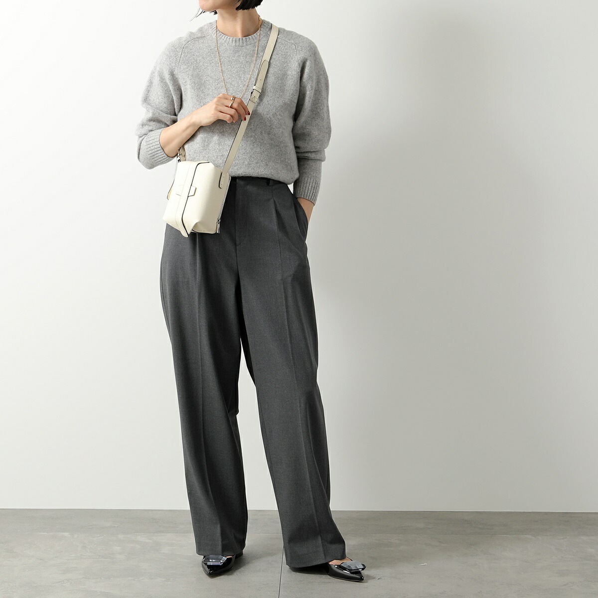 Valextra ヴァレクストラ ショルダーバッグ TRIC TRAC トリックトラック V5L24 028000W WBSR0024028LRL99 メンズ レザー 鞄 カラー2色