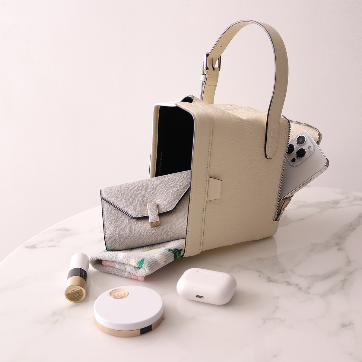 Valextra ヴァレクストラ ショルダーバッグ TRIC TRAC トリックトラック V5L24 028000W WBSR0024028LRL99 メンズ レザー 鞄 カラー2色