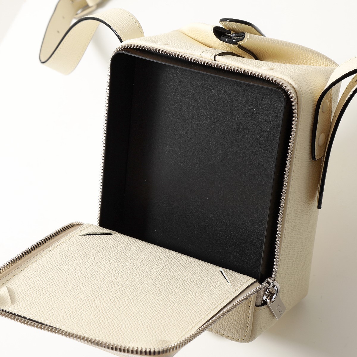 Valextra ヴァレクストラ ショルダーバッグ TRIC TRAC トリックトラック V5L24 028000W WBSR0024028LRL99 メンズ レザー 鞄 カラー2色