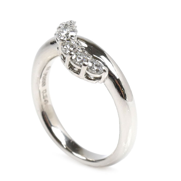 star sand 星の砂 Pt900プラチナ リング・指輪 ダイヤモンド0.34ct 7号 6.3g レディース 中古 美品 star sand 星の砂 Pt900プラチナ リング・指輪 ダイヤモンド0.34ct 7号 6.3g レディース 中古 美品