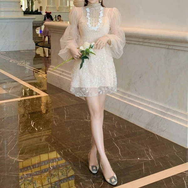 【急速出荷 2025年新作】ミニドレス 白 パーティードレス お呼ばれワンピース 韓国 ドレス ホワイトドレス 花柄ドレス ガーリードレス ミニワンピース 花柄 リーフ柄 ハイネック 春 秋 長袖 ミ 【急速出荷 2025年新作】ミニドレス 白 パーティードレス お呼ばれワンピース 韓国 ドレス ホワイトドレス 花柄ドレス ガーリードレス ミニワンピース 花柄 リーフ柄 ハイネック 春 秋 長袖 ミ