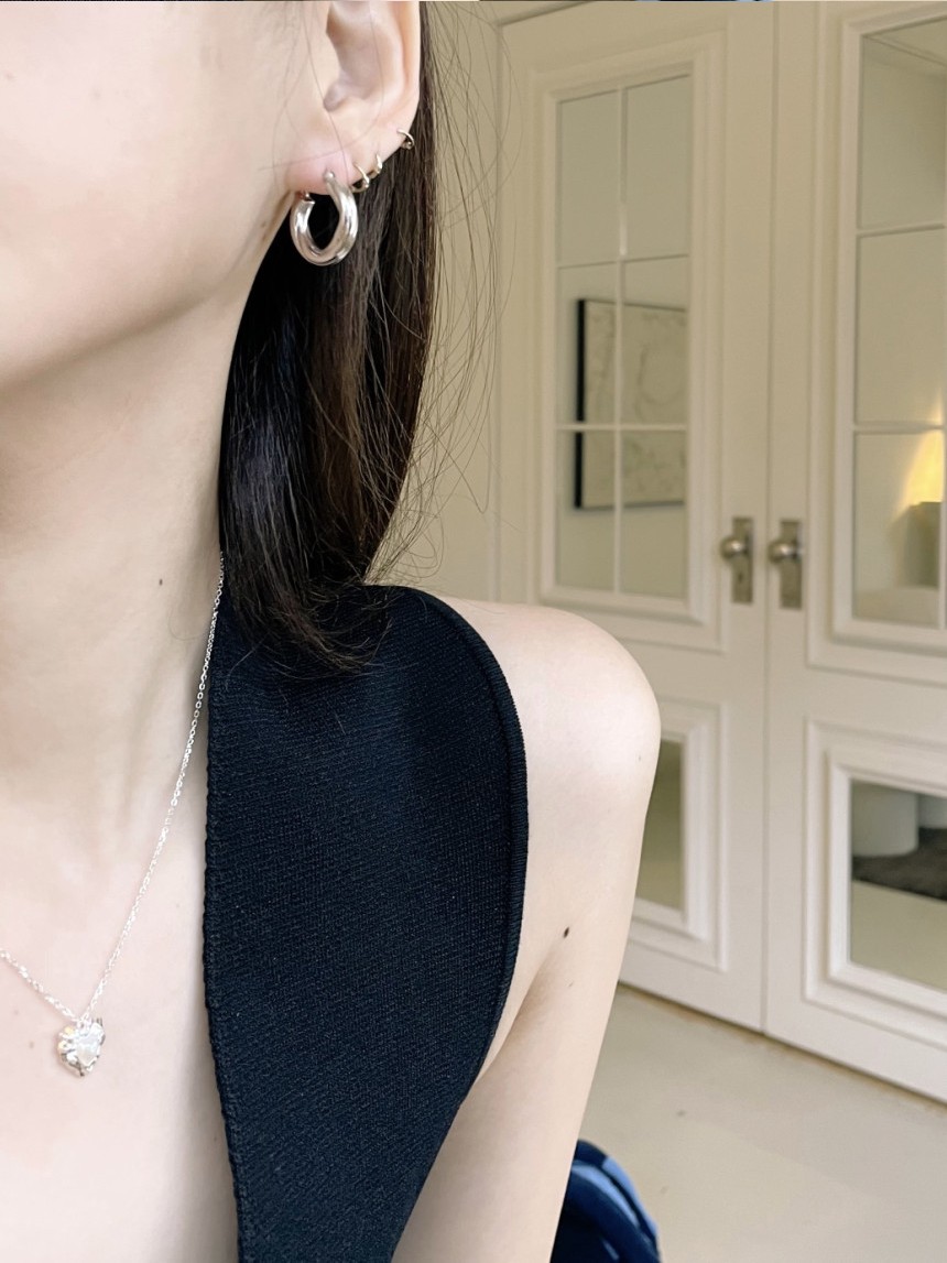 【justLoveR.】 TAMIA EARRINGS ピアス [AESPA カリナ着用] ピアス justLoveR ピアス