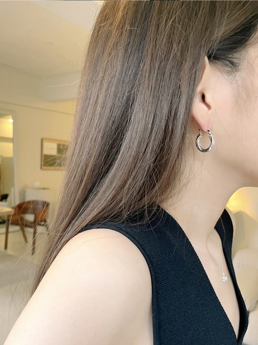 【justLoveR.】 TAMIA EARRINGS ピアス [AESPA カリナ着用] ピアス justLoveR ピアス