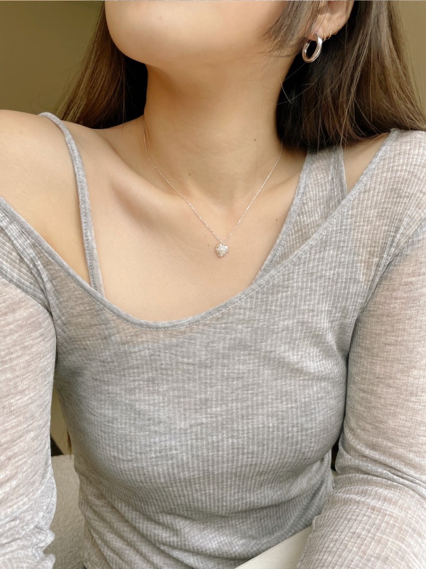 【justLoveR.】 TAMIA EARRINGS ピアス [AESPA カリナ着用] ピアス justLoveR ピアス