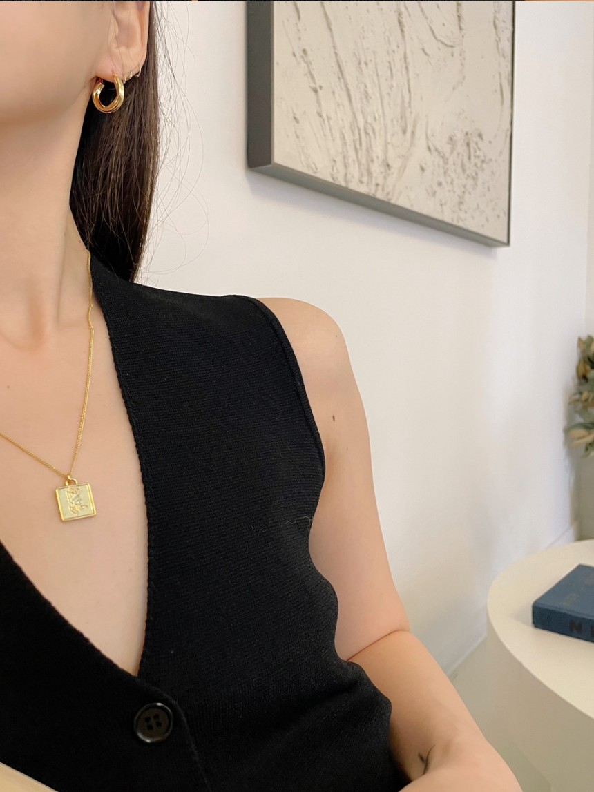 justLoveR.】 TAMIA EARRINGS ピアス [AESPA カリナ着用] ピアス