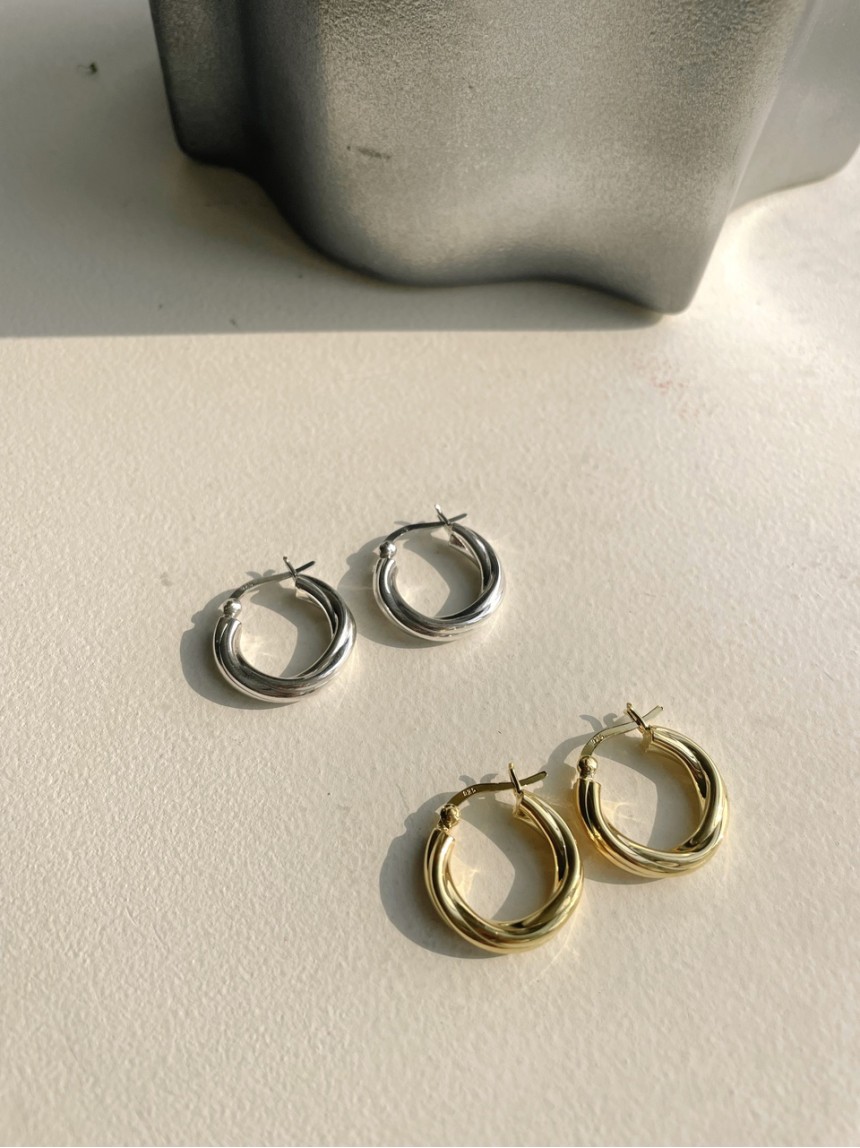 【justLoveR.】 TAMIA EARRINGS ピアス [AESPA カリナ着用] ピアス justLoveR ピアス