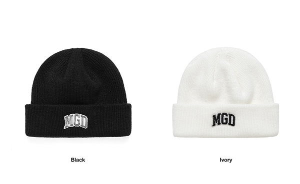 『即納』 『ばんばんざい』流那ちゃん着用 韓国ブランド【mahagrid】MGD COLLEGE LOGO BEANIE （IVORY）(BLACK)  ニット帽 国内発送