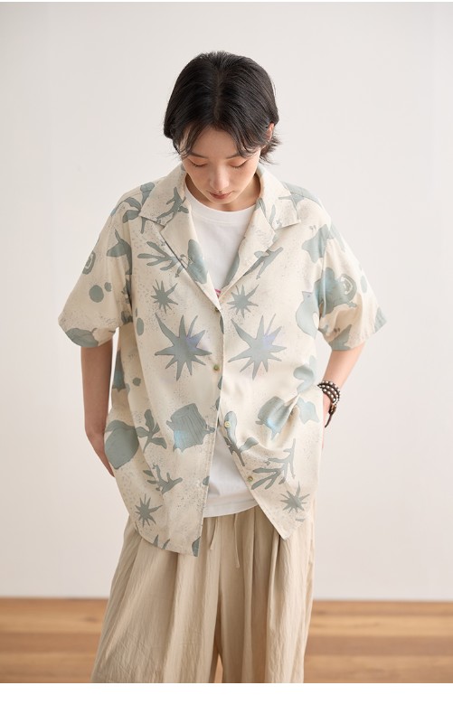 夏の新作プリント半袖シャツトップオリジナルルーズカジュアル半袖シャツ 夏の新作プリント半袖シャツトップオリジナルルーズカジュアル半袖シャツ