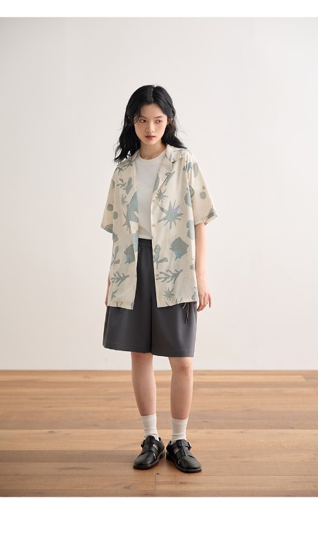 夏の新作プリント半袖シャツトップオリジナルルーズカジュアル半袖シャツ 夏の新作プリント半袖シャツトップオリジナルルーズカジュアル半袖シャツ