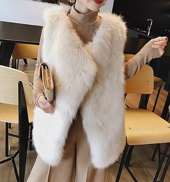 レディース ベスト コート ウール ミドル丈 袖なし ノースリーブ Vネック ふわふわ ポケット 前開き ボタンなし ファー 毛皮 かわいい 大人可愛い きれいめ シンプル 上品 おしゃれ かっこいい レディース ベスト コート ウール ミドル丈 袖なし ノースリーブ Vネック ふわふわ ポケット 前開き ボタンなし ファー 毛皮 かわいい 大人可愛い きれいめ シンプル 上品 おしゃれ かっこいい