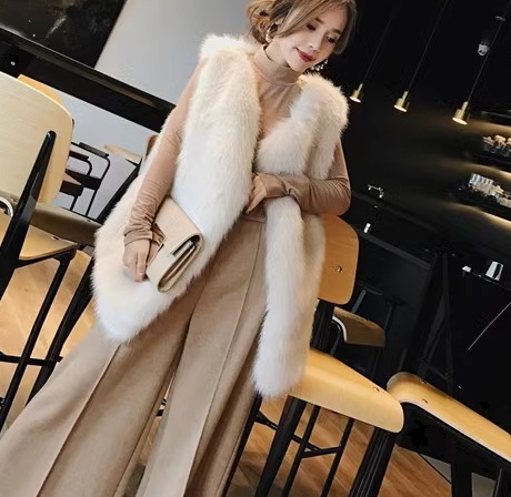 レディース ベスト コート ウール ミドル丈 袖なし ノースリーブ Vネック ふわふわ ポケット 前開き ボタンなし ファー 毛皮 かわいい 大人可愛い きれいめ シンプル 上品 おしゃれ かっこいい レディース ベスト コート ウール ミドル丈 袖なし ノースリーブ Vネック ふわふわ ポケット 前開き ボタンなし ファー 毛皮 かわいい 大人可愛い きれいめ シンプル 上品 おしゃれ かっこいい