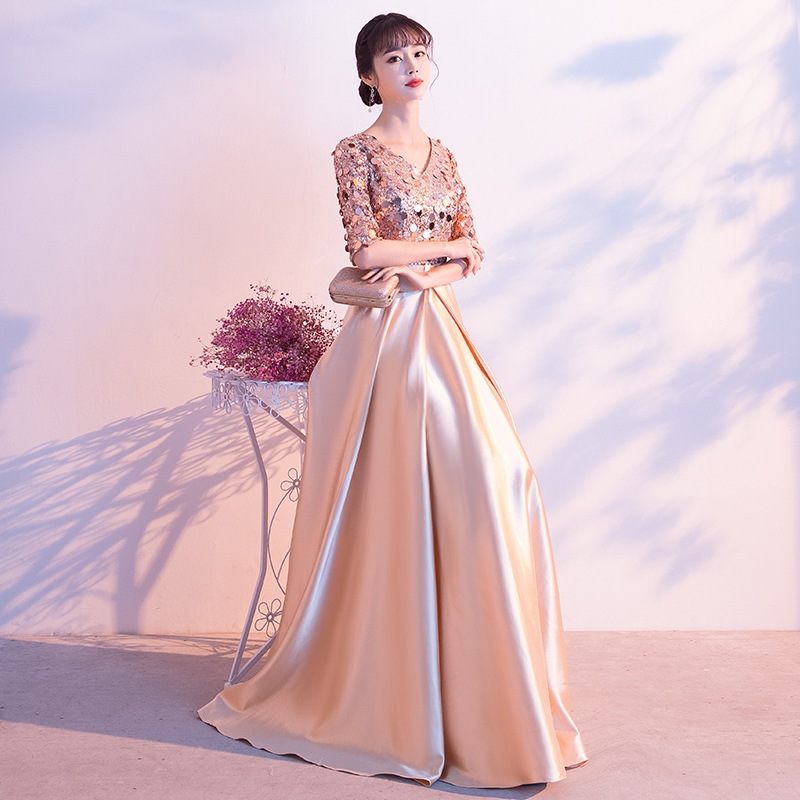 ゴールデンドレス女性2025合唱団のパフォーマンスドレスロングスカートレッドソングコーラス競技衣料