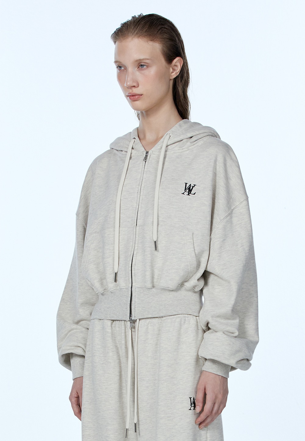 【WOOALONG】 SIGNATURE CROP HOOD ZIP-UP : OAT MEAL 【WOOALONG】 SIGNATURE CROP HOOD ZIP-UP : OAT MEAL