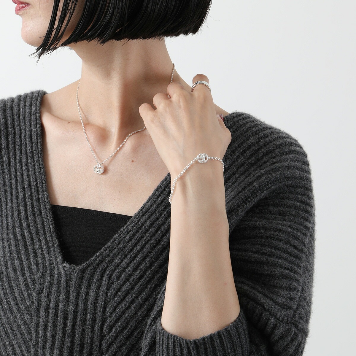 GUCCI グッチ ネックレス GG MARMONT マーモント 770724 J8400 レディース ダブルG ペンダント アクセサリー 8106/SILVER GUCCI グッチ ネックレス GG MARMONT マーモント 770724 J8400 レディース ダブルG ペンダント アクセサリー 8106/SILVER