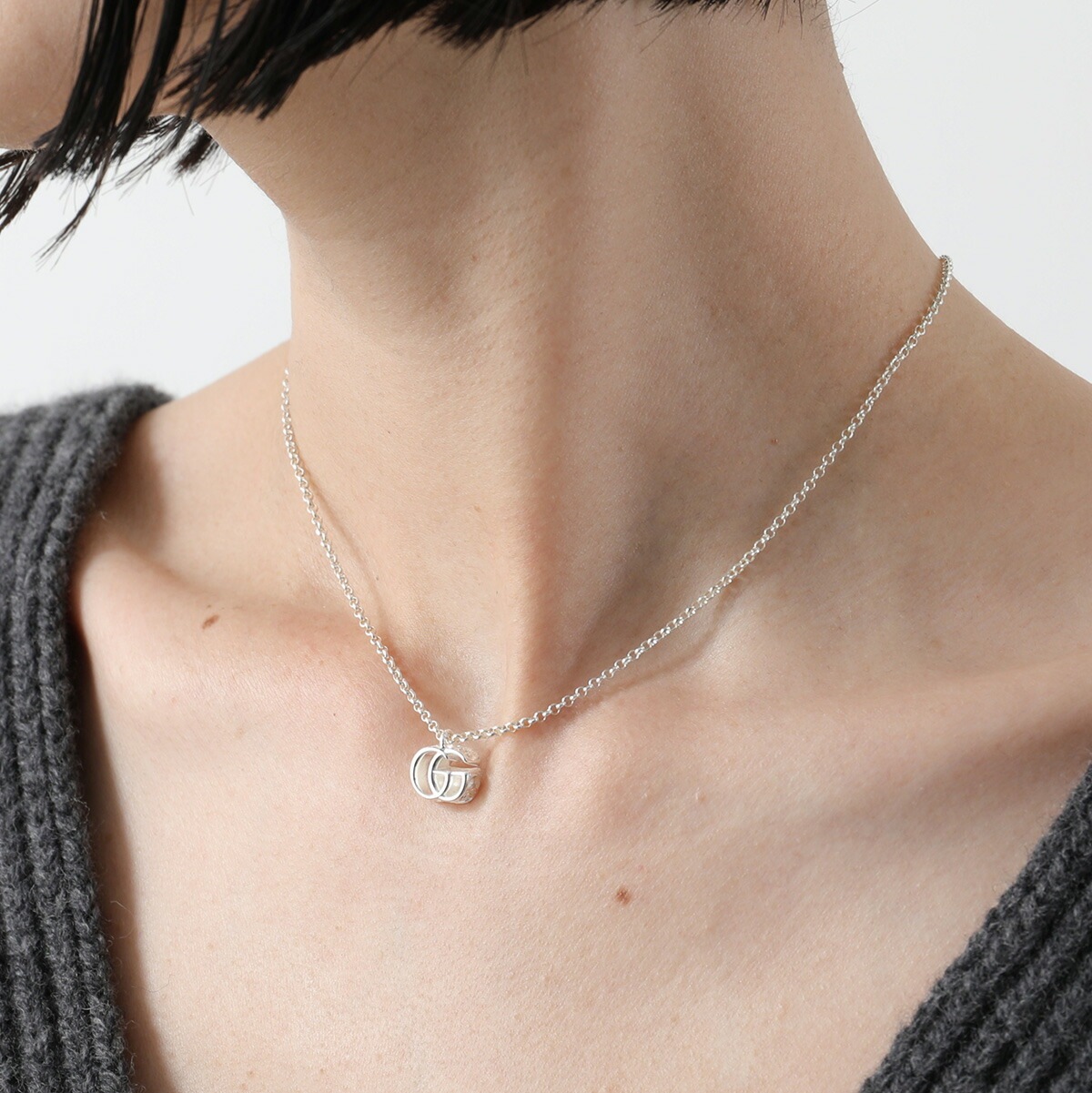 GUCCI グッチ ネックレス GG MARMONT マーモント 770724 J8400 レディース ダブルG ペンダント アクセサリー 8106/SILVER GUCCI グッチ ネックレス GG MARMONT マーモント 770724 J8400 レディース ダブルG ペンダント アクセサリー 8106/SILVER