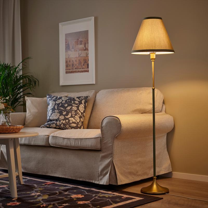 FLYGHOJD フリィホイド フロアランプ - 真ちゅう/グリーングレー