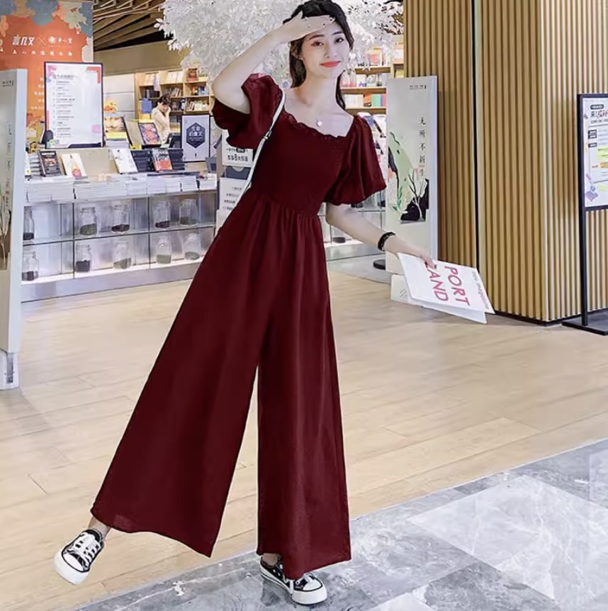 ジャンプスーツ 半袖 かわいい 大人可愛い きれいめ シンプル カジュアル 大人 上品 おしゃれ お洒落 大人女子 こなれ感 個性的 主役級 存在感 美容師 メイクアップアーティスト ネイリスト