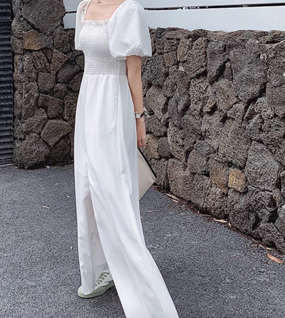 ジャンプスーツ 半袖 かわいい 大人可愛い きれいめ シンプル カジュアル 大人 上品 おしゃれ お洒落 大人女子 こなれ感 個性的 主役級 存在感 美容師 メイクアップアーティスト ネイリスト