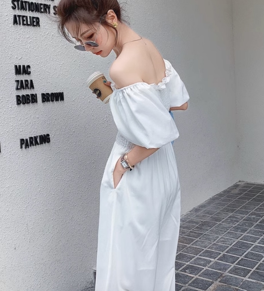 ジャンプスーツ 半袖 かわいい 大人可愛い きれいめ シンプル カジュアル 大人 上品 おしゃれ お洒落 大人女子 こなれ感 個性的 主役級 存在感 美容師 メイクアップアーティスト ネイリスト