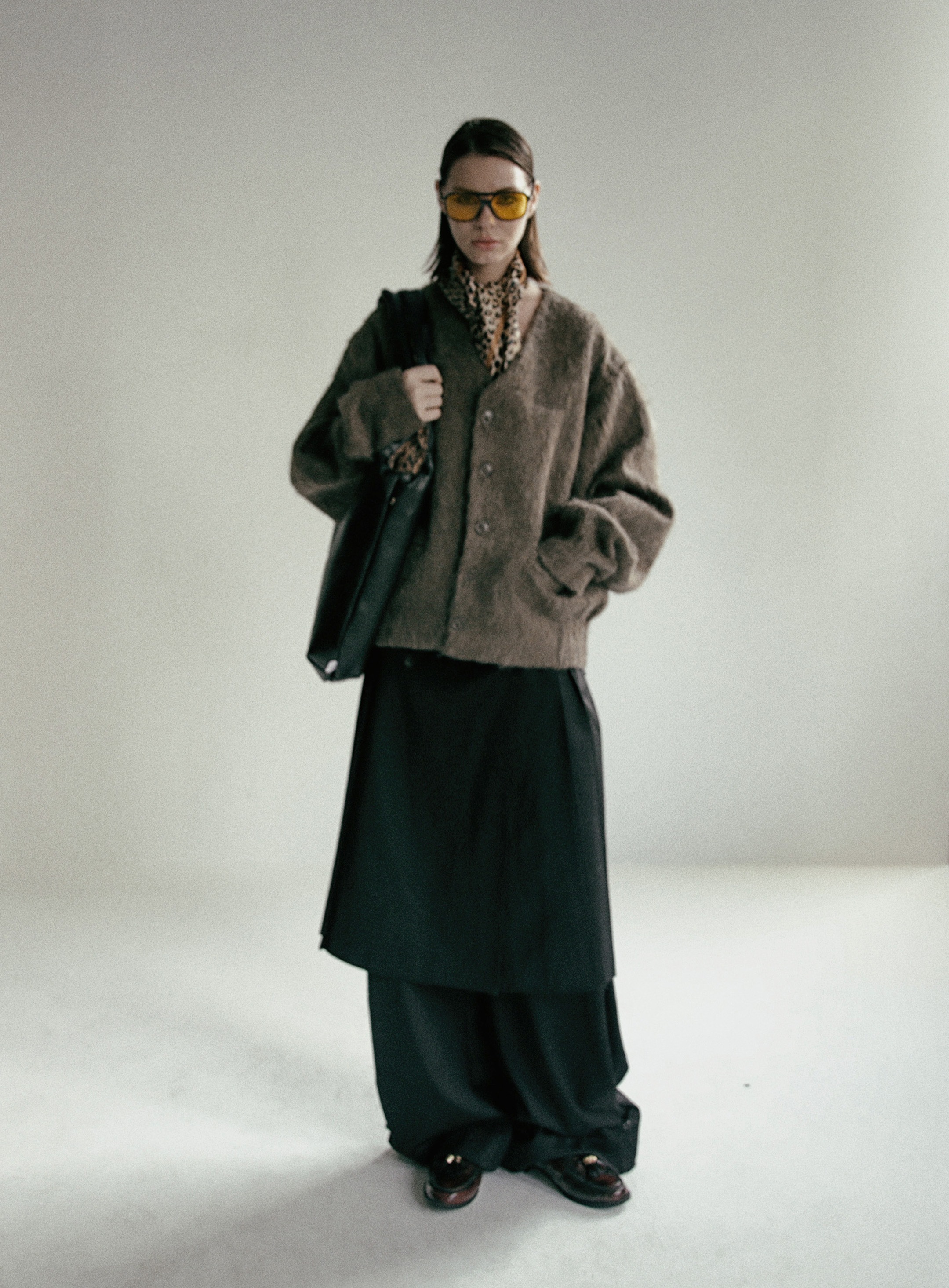 【BADBLOOD】 PLEATED TWILL WRAP SKIRT : BLACK
