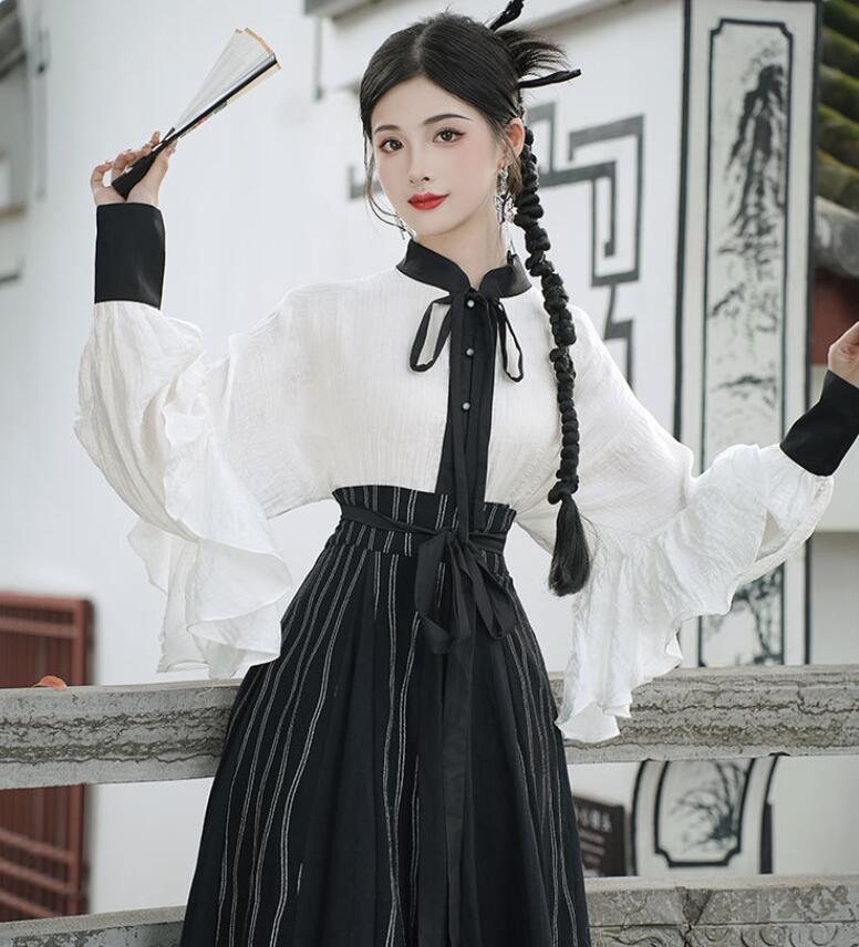 レディース レトロスカート 改良版漢服 漢風 長袖シャツ ロング丈スカート フレア 大きい裾 スカート森ガール系 中華風 衣装 ハロウィン コスプレ衣装 演出服 普段も着用可 学園祭 文化祭 撮影衣装 レディース レトロスカート 改良版漢服 漢風 長袖シャツ ロング丈スカート フレア 大きい裾 スカート森ガール系 中華風 衣装 ハロウィン コスプレ衣装 演出服 普段も着用可 学園祭 文化祭 撮影衣装