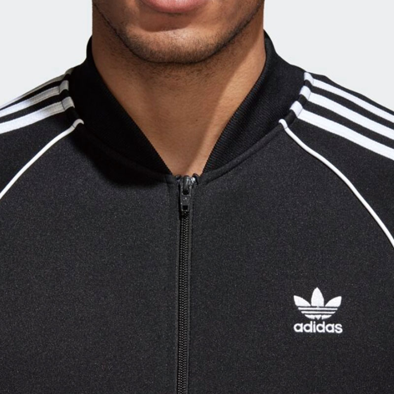 日本未入荷 ADIDAS ORIGINALS CW1256 ブラック アディダス スーパースター トップス 秋 冬 ジャージ ジャケット 韓国ファッション ジップアップ 日本未入荷 ADIDAS ORIGINALS CW1256 ブラック アディダス スーパースター トップス 秋 冬 ジャージ ジャケット 韓国ファッション ジップアップ