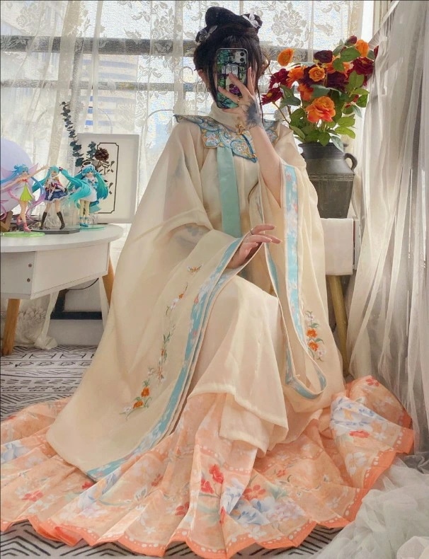 明制漢服 華流衣装 中華古代服 唐装 中華服 夏着 プリーツスカート チャイナ服 中華風 チャイナ風 花柄 古典美人服 舞台衣装 ステージ衣装 チャイナドレス イベント 仮装 コスチューム 写真撮影 明制漢服 華流衣装 中華古代服 唐装 中華服 夏着 プリーツスカート チャイナ服 中華風 チャイナ風 花柄 古典美人服 舞台衣装 ステージ衣装 チャイナドレス イベント 仮装 コスチューム 写真撮影