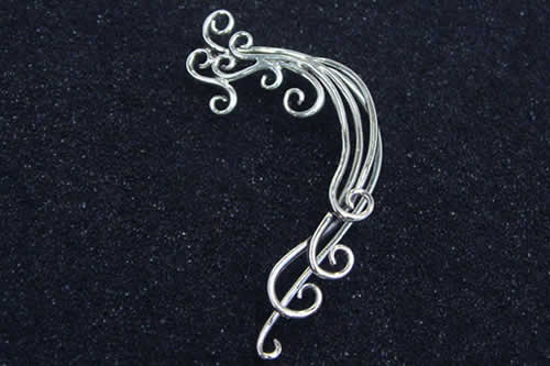 ウェーブイヤーフック（左耳用） 綺麗 波 シルバー925 イヤーラップ 男性 女性 イヤリング 高級 プレゼント 引っ掛けるだけ 本物の銀 アクセサリー 大きい かっこいい ew-00-00003xx