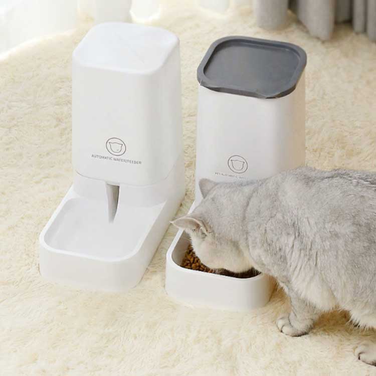 【高品質の製品】ペット用自動給餌器 ペット自動給水器 2個セット 電力を使わない 給電不要 3.8L 大容量 犬猫兼用 ねこ キャットフード 自動給餌機 自動餌やり機 【高品質の製品】ペット用自動給餌器 ペット自動給水器 2個セット 電力を使わない 給電不要 3.8L 大容量 犬猫兼用 ねこ キャットフード 自動給餌機 自動餌やり機