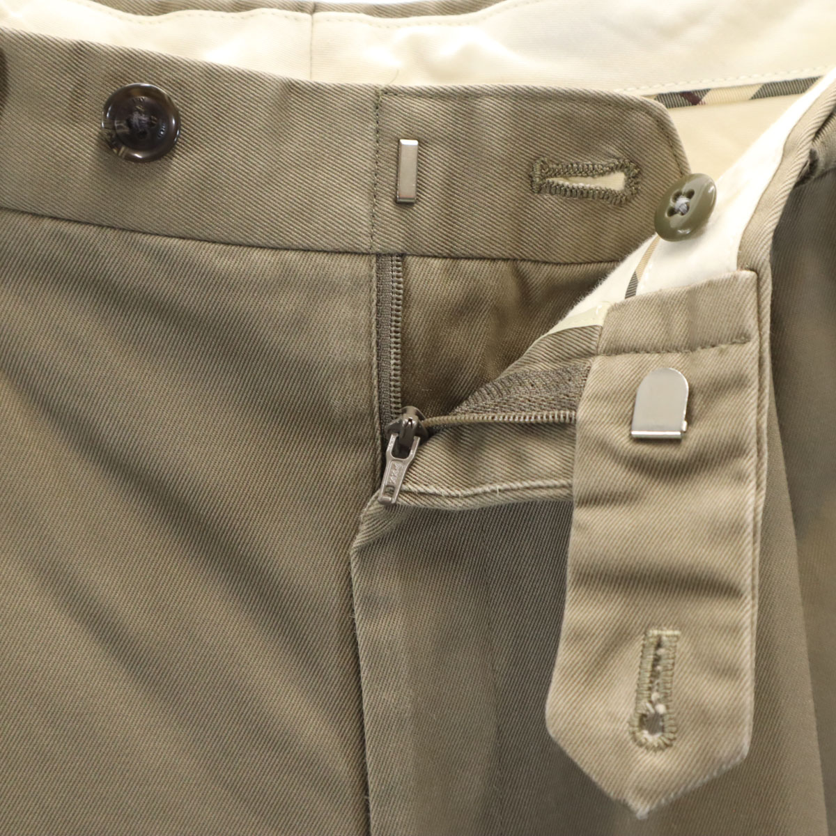 BURBERRY LONDON バーバリーロンドン 日本製 トラウザー パンツ 82 アッシュベージュ 三陽商会 タック メンズ 古着