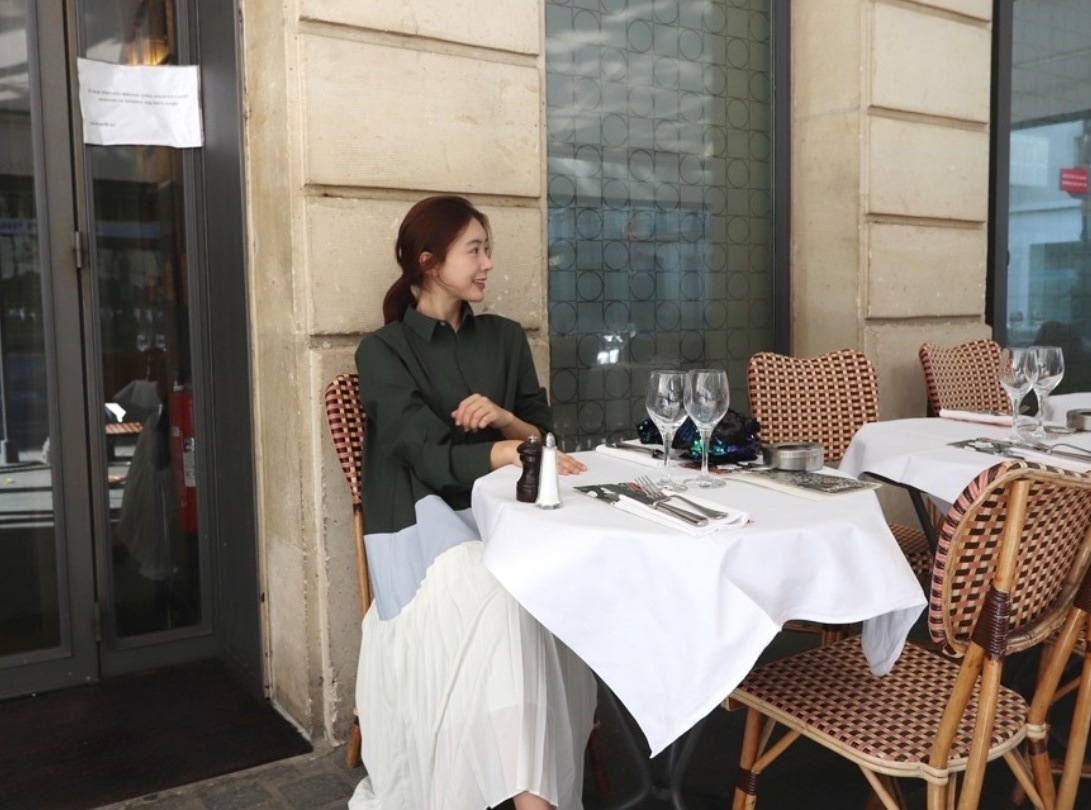 1621.プリーツロングシャツワンピース(ホワイト)2019 春夏 sale 春夏 sale 通学 通勤 カジュアル カフェ レストラン ショッピング 1621.プリーツロングシャツワンピース(ホワイト)2019 春夏 sale 春夏 sale 通学 通勤 カジュアル カフェ レストラン ショッピング