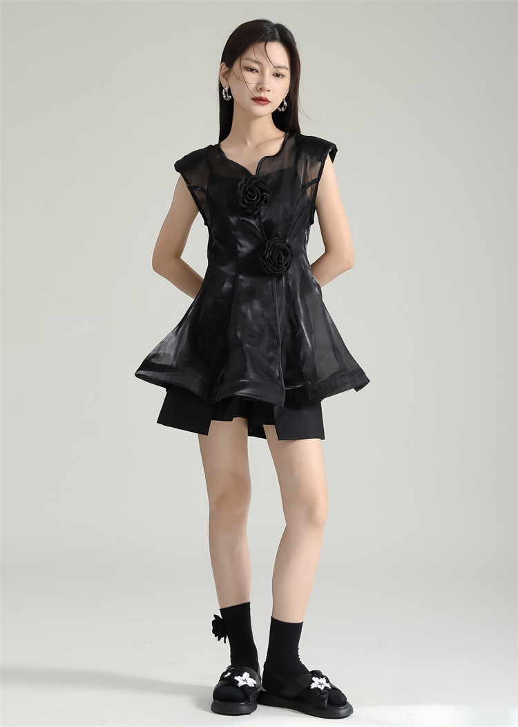 【Gorge.Fashion】 シアーシャツ ローズ型ボタン 夏 袖なし シャツ 着痩せ キャミソール付き ブラウス 日焼け止め レディース ノースリーブ おしゃれ 上質 関連商品は店で購入可能 メガ 【Gorge.Fashion】 シアーシャツ ローズ型ボタン 夏 袖なし シャツ 着痩せ キャミソール付き ブラウス 日焼け止め レディース ノースリーブ おしゃれ 上質 関連商品は店で購入可能 メガ