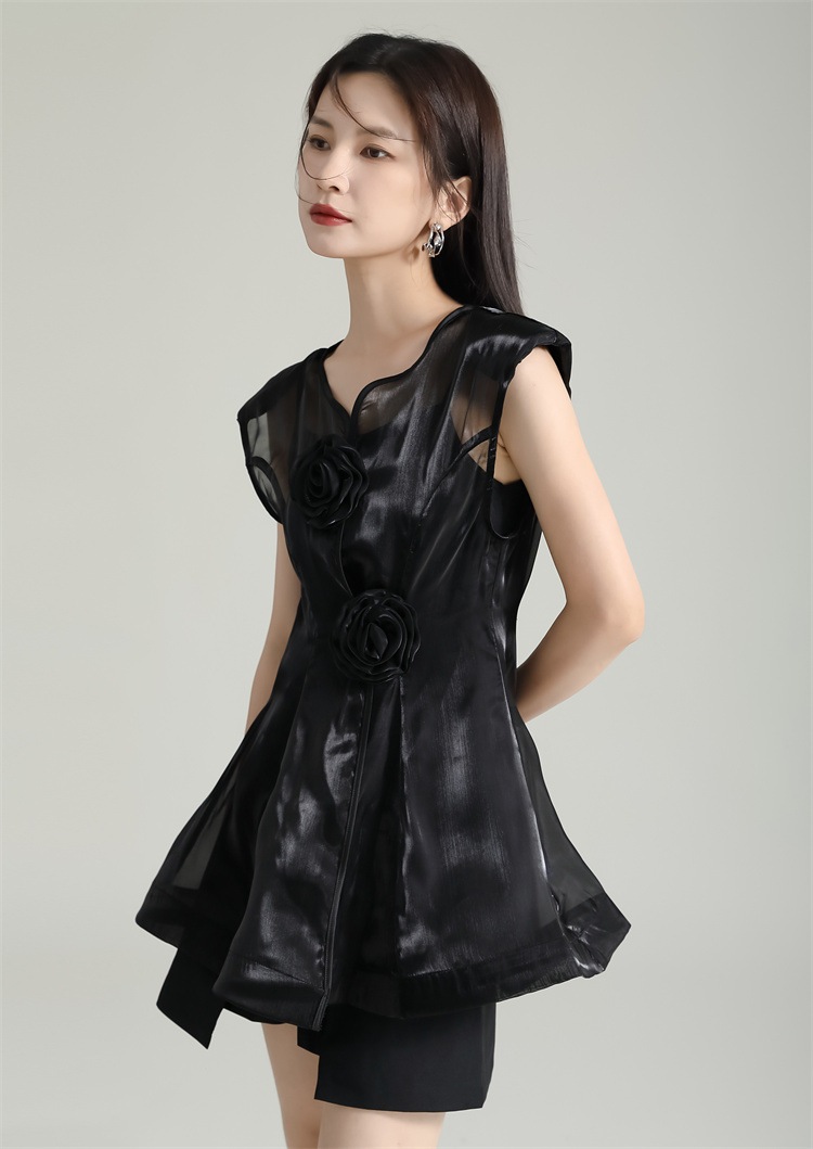 【Gorge.Fashion】 シアーシャツ ローズ型ボタン 夏 袖なし シャツ 着痩せ キャミソール付き ブラウス 日焼け止め レディース ノースリーブ おしゃれ 上質 関連商品は店で購入可能 メガ 【Gorge.Fashion】 シアーシャツ ローズ型ボタン 夏 袖なし シャツ 着痩せ キャミソール付き ブラウス 日焼け止め レディース ノースリーブ おしゃれ 上質 関連商品は店で購入可能 メガ