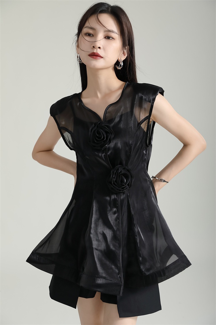 【Gorge.Fashion】 シアーシャツ ローズ型ボタン 夏 袖なし シャツ 着痩せ キャミソール付き ブラウス 日焼け止め レディース ノースリーブ おしゃれ 上質 関連商品は店で購入可能 メガ 【Gorge.Fashion】 シアーシャツ ローズ型ボタン 夏 袖なし シャツ 着痩せ キャミソール付き ブラウス 日焼け止め レディース ノースリーブ おしゃれ 上質 関連商品は店で購入可能 メガ