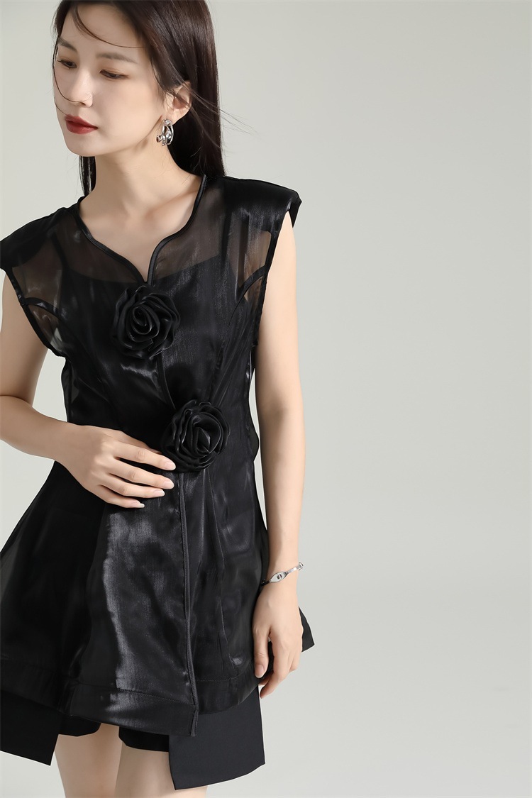 【Gorge.Fashion】 シアーシャツ ローズ型ボタン 夏 袖なし シャツ 着痩せ キャミソール付き ブラウス 日焼け止め レディース ノースリーブ おしゃれ 上質 関連商品は店で購入可能 メガ 【Gorge.Fashion】 シアーシャツ ローズ型ボタン 夏 袖なし シャツ 着痩せ キャミソール付き ブラウス 日焼け止め レディース ノースリーブ おしゃれ 上質 関連商品は店で購入可能 メガ