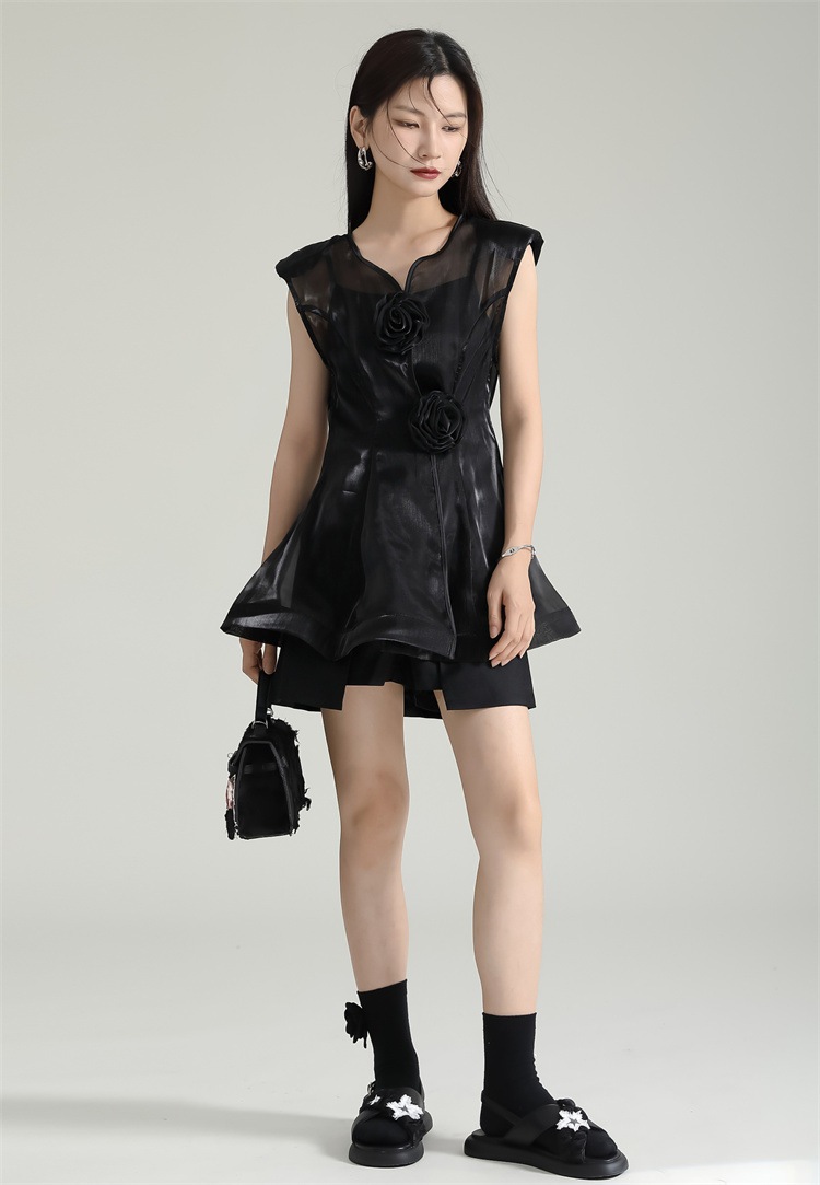 【Gorge.Fashion】 シアーシャツ ローズ型ボタン 夏 袖なし シャツ 着痩せ キャミソール付き ブラウス 日焼け止め レディース ノースリーブ おしゃれ 上質 関連商品は店で購入可能 メガ 【Gorge.Fashion】 シアーシャツ ローズ型ボタン 夏 袖なし シャツ 着痩せ キャミソール付き ブラウス 日焼け止め レディース ノースリーブ おしゃれ 上質 関連商品は店で購入可能 メガ