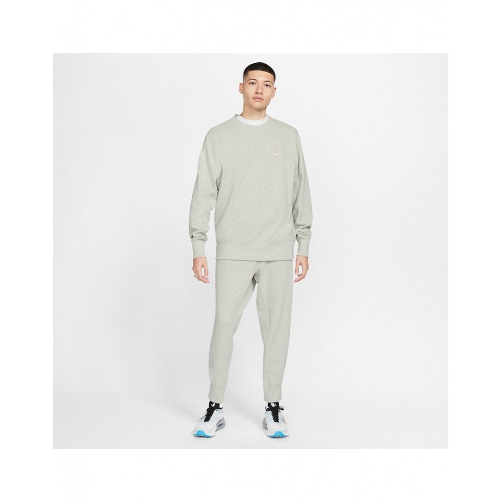 Nike クラシッククルースウェットシャツ