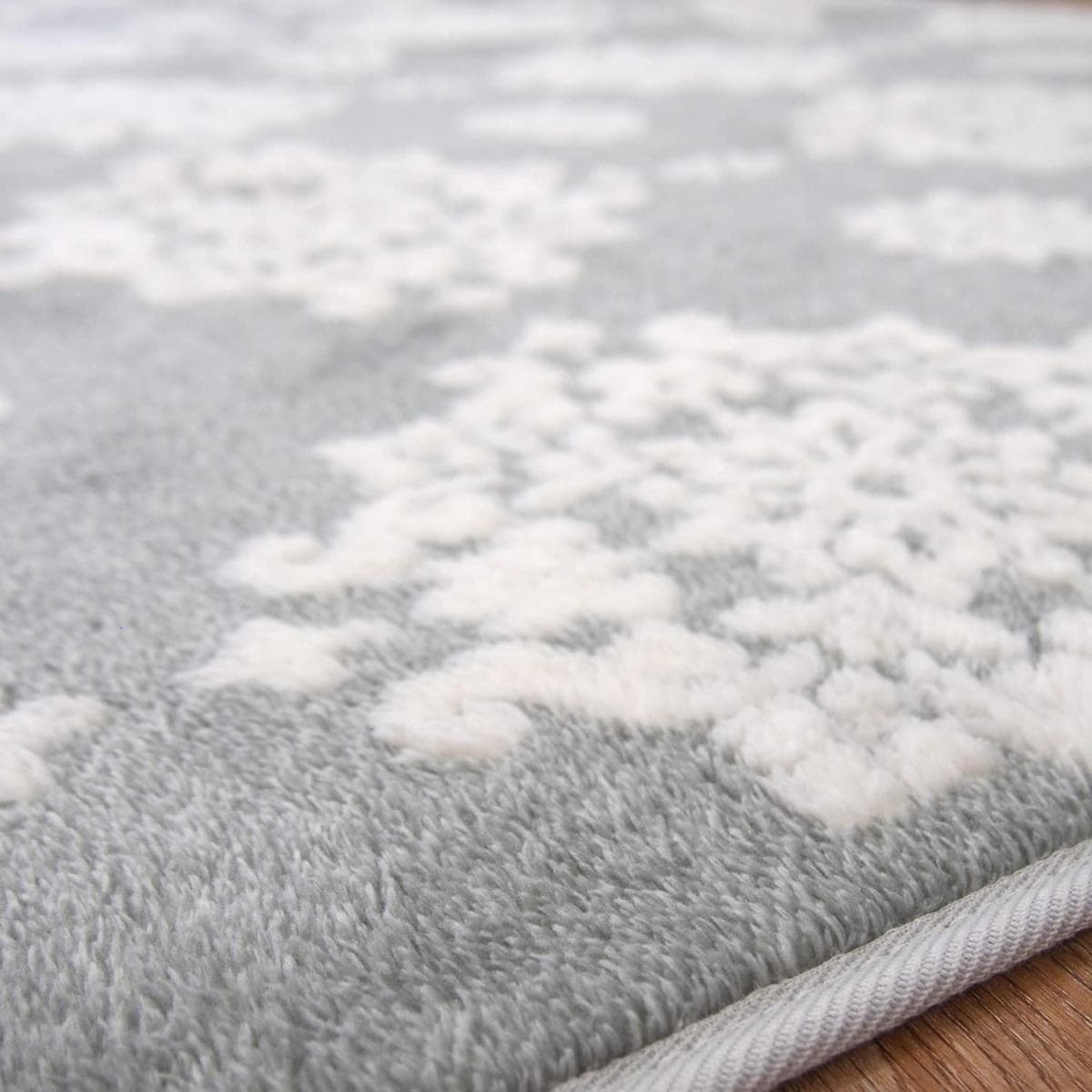 萩原 ホットカーペットカバー シュシュ GY グレー ジャガード織 185×185cm ラグ ラグマット ウレタン入り ふかふか 可愛い 床暖房対応 cm　裏貼りなし 上敷 ラグ 水洗