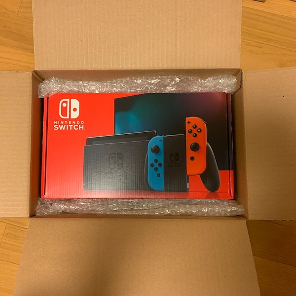 N新品未開封/丁寧梱包/迅速発送新モデル Nintendo Switch ニンテンドースイッチ (本体) [ネオンブルー/ネオンレッド]  HAD-S-KABAA